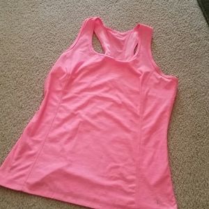 Athletic tank top